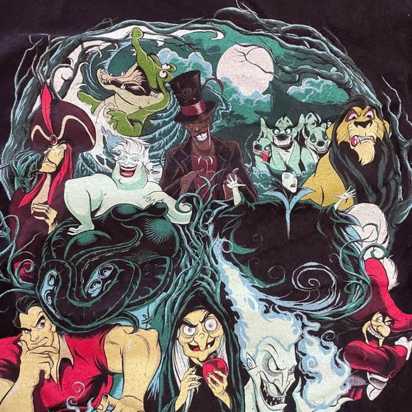 Disney Villians tshirt size small - Picture 3 of 5